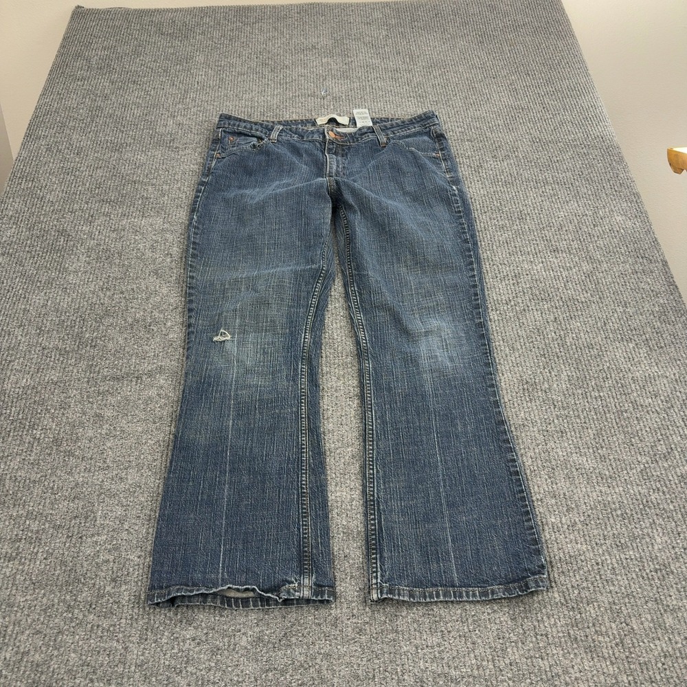 Levi Strauss Signature Jeans Womens 16 Short Blue Cotton Low Rise Bootcut Casual